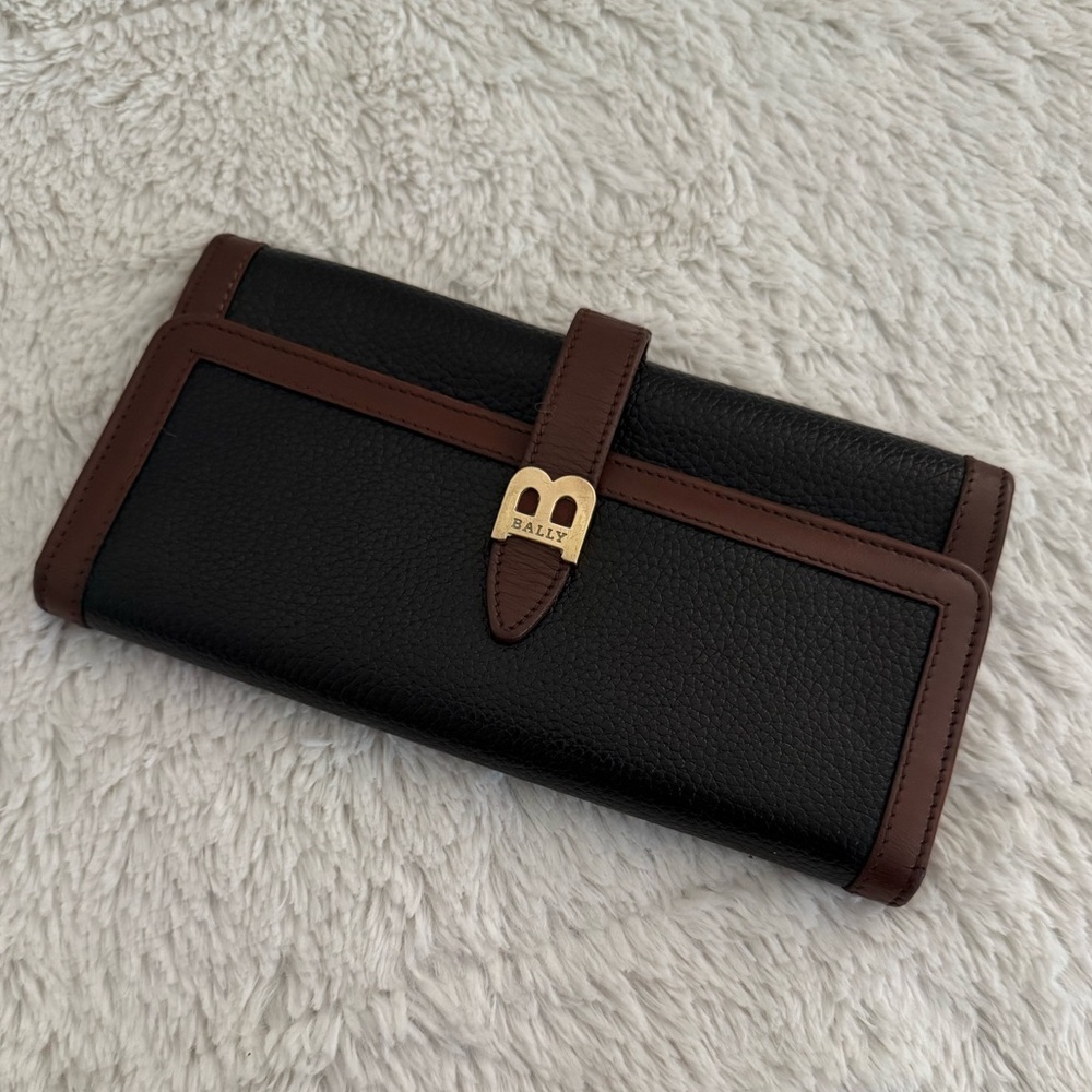 EUC Vintage Bally Long Flap Wallet in Black and Brown